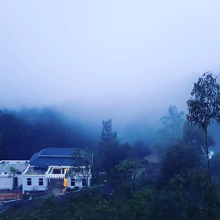 Sherva Stellar Resort Yercaud Bagian luar foto