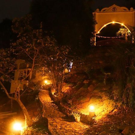 Sherva Stellar Resort Yercaud Bagian luar foto