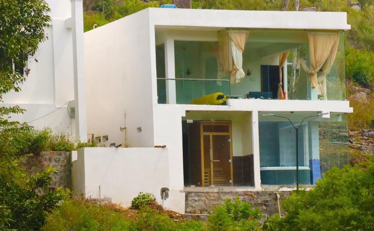 Sherva Stellar Resort Yercaud Bagian luar foto